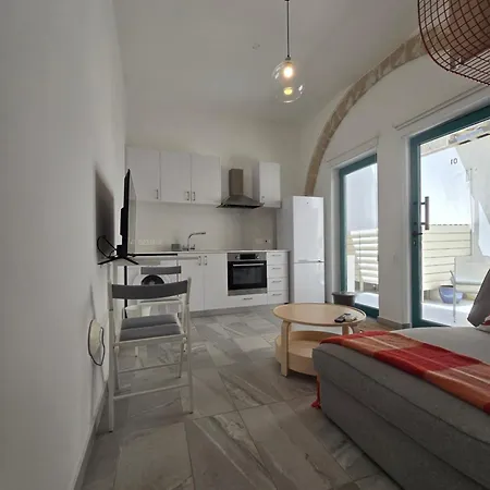 Maison Zenon Larnaca City Center Apartments Exterior photo